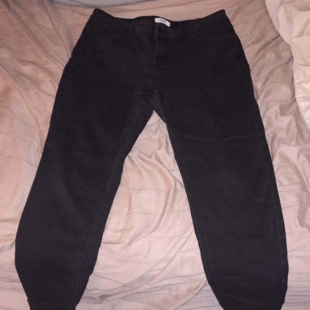 Black Skinny Jeans